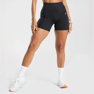 Gymshark Sweat Seamless Sculpt Shorts - Black (S)